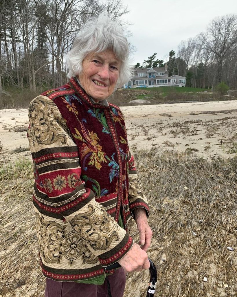 Dorothy (Aldin) Whittaker