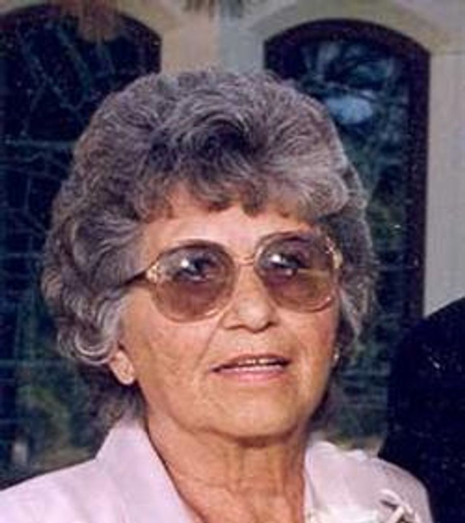 Helen &Quot;Elaine&Quot; Giannou