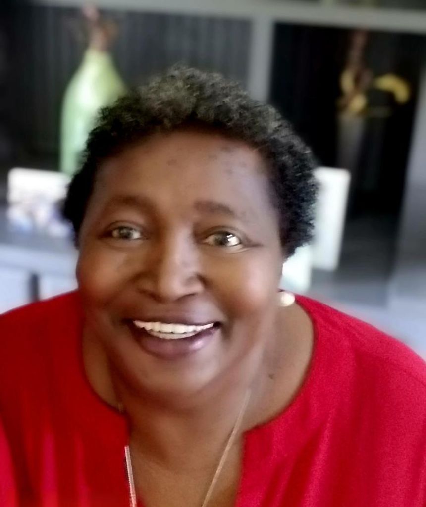 Mrs. Linda Towns Lloyd Profile Photo