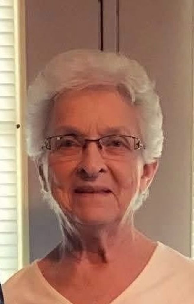 Brenda Leach Profile Photo