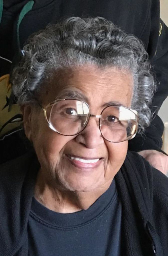 Beatrice Louise (Smith)  Warfield Profile Photo