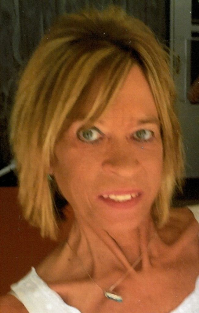 Carolyn Sue (Buckland)  Schmersal