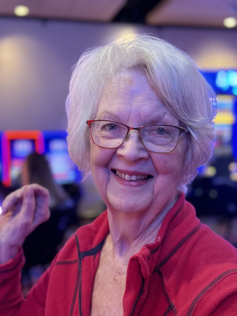Sue Marilynn Schmidt Profile Photo
