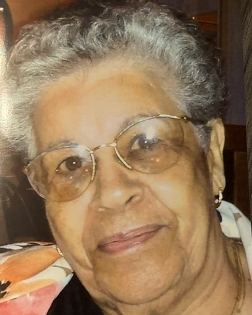 Gertrude Marion (Barlow) Cardoza Profile Photo