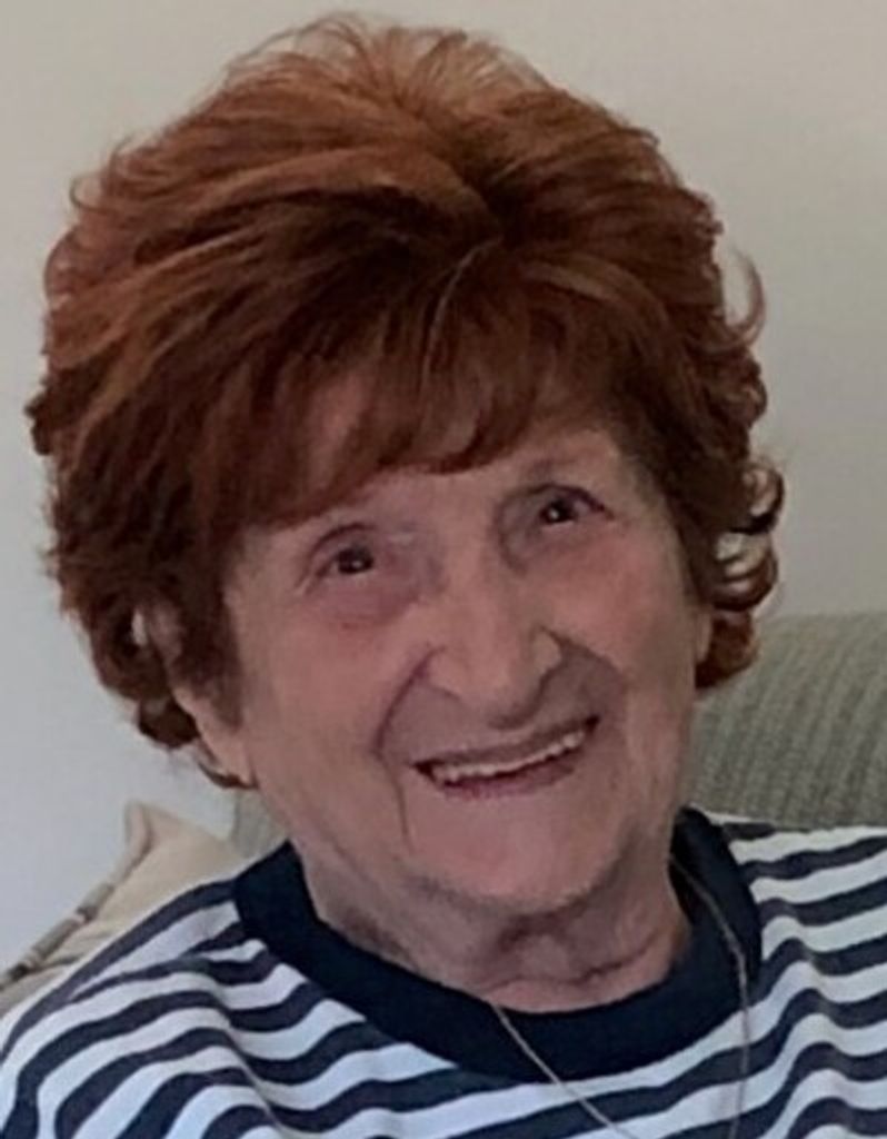 Nellie Thomas Profile Photo