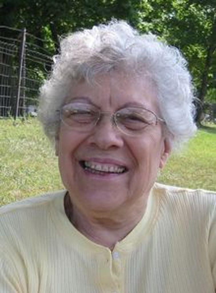 Helen Ruth Murn Profile Photo