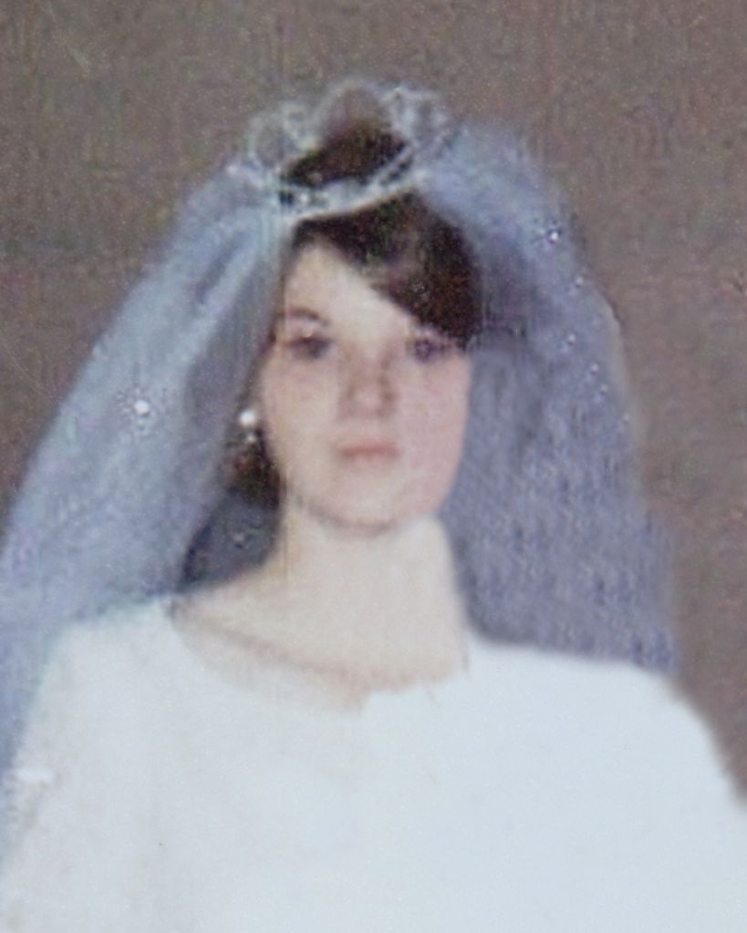 Aleta Louise Davis