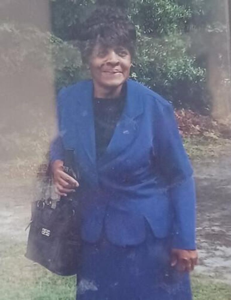 Mrs Wilhelmina (Lecount) Bradwell Profile Photo