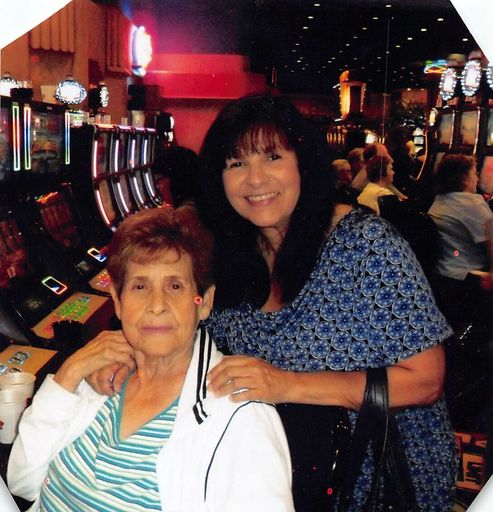 Rose Marie Velarde photo gallery thumbnail 6 of 99