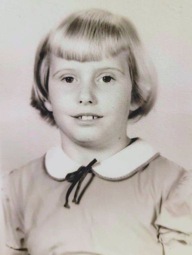 Loretta Rogers photo gallery thumbnail 108 of 126