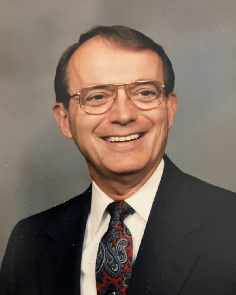 Robert E. Daulton Profile Photo