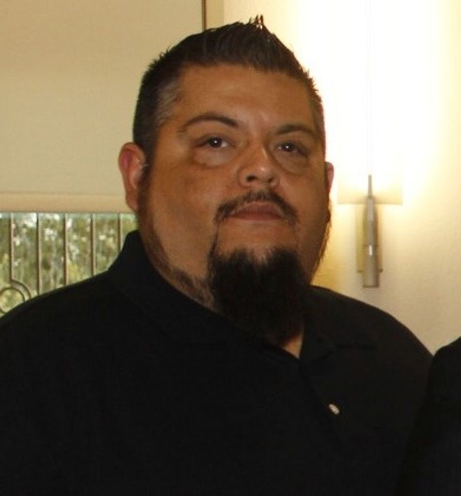 Angel E. Ramirez Profile Photo