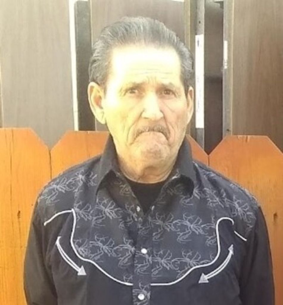 Emilio De La Rosa Profile Photo
