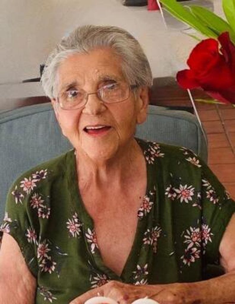 Sarah Ramirez Profile Photo