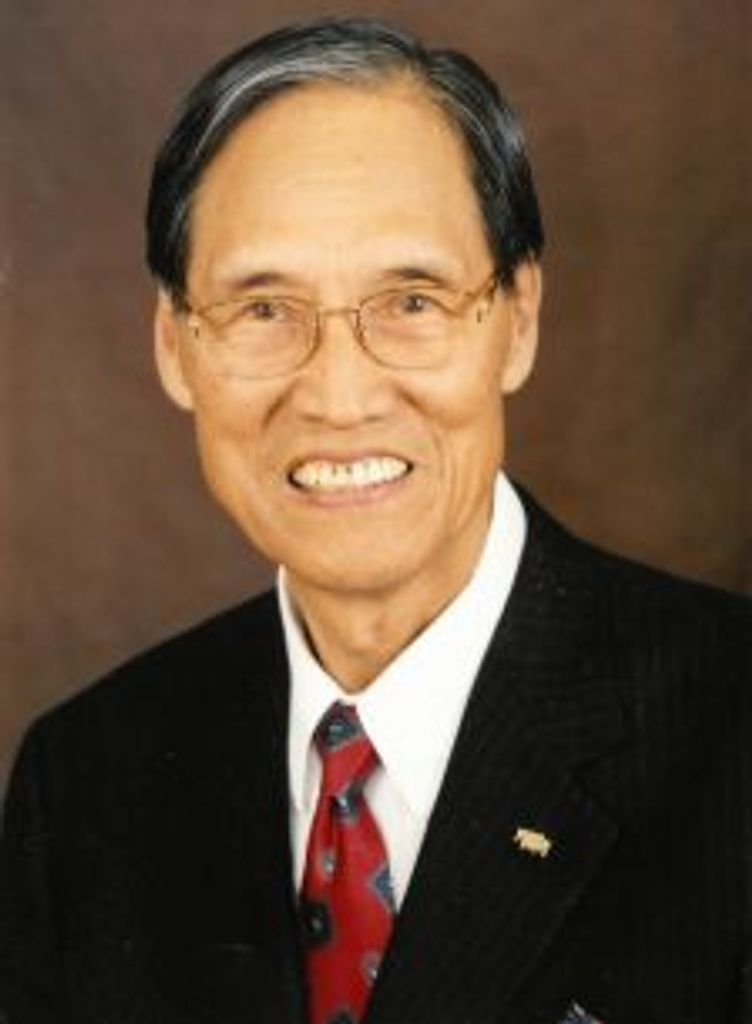 Dr. C. Daniel Kim Profile Photo