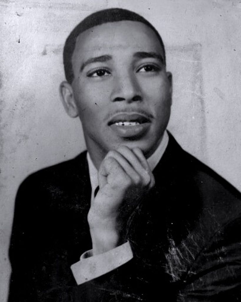 Lloyd Jones