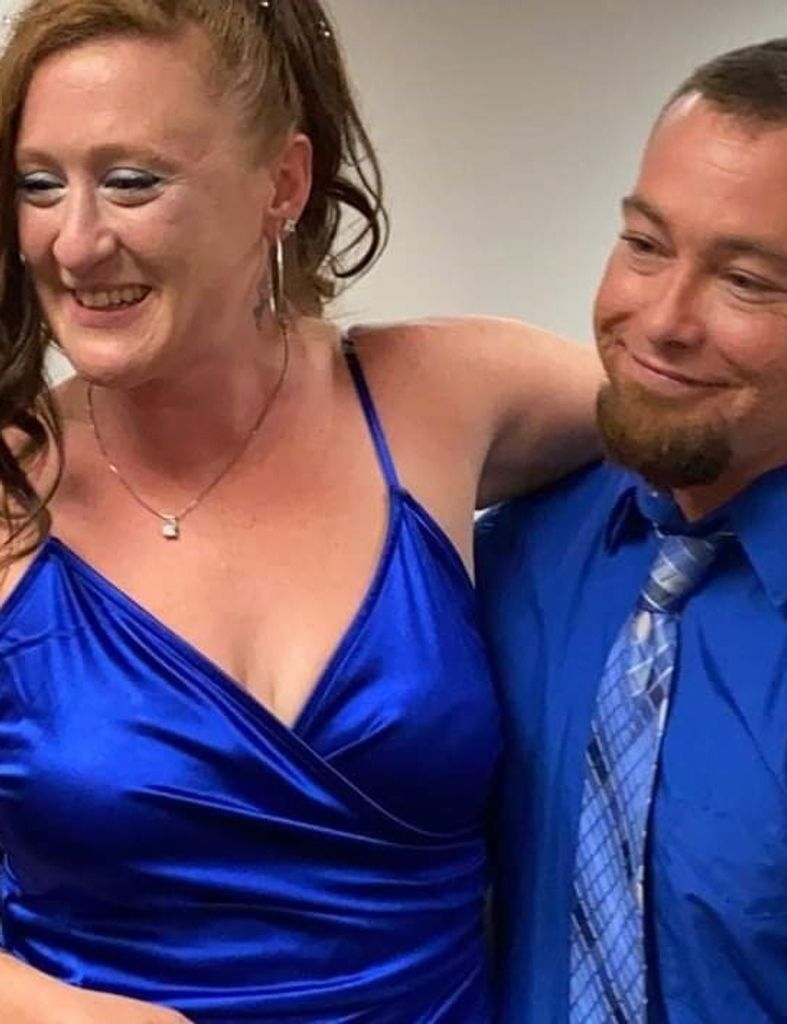 Scotty And Tannesa Abbott Profile Photo