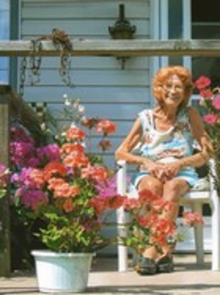 Elva Bowes
