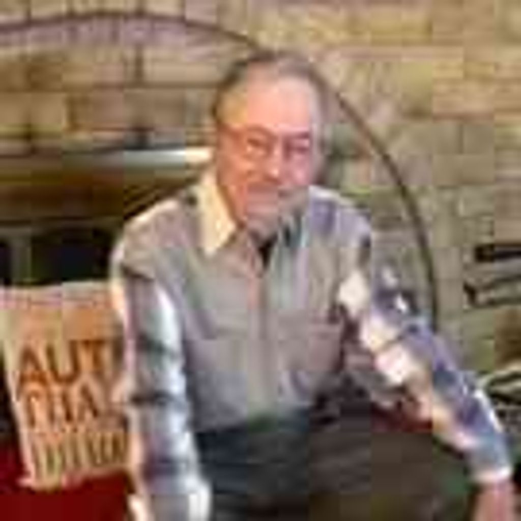 Karl Hagebusch Profile Photo