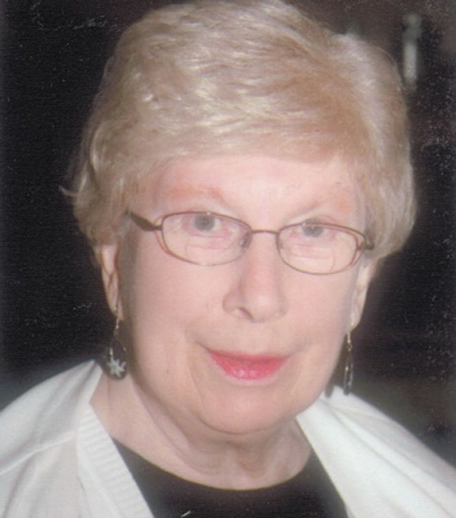 Lois Hynes