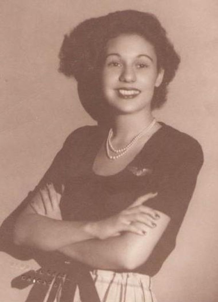 Annette  Knapheide Larson