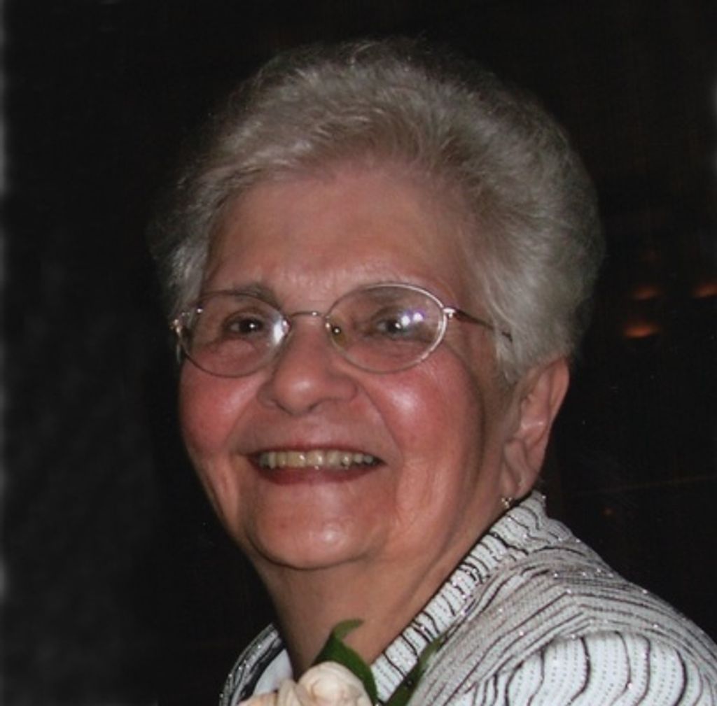 Lydia C. Medeiros