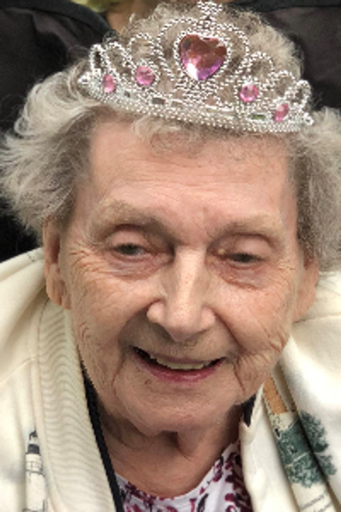 Elizabeth M. "Betty" (Hughes) Packer Profile Photo