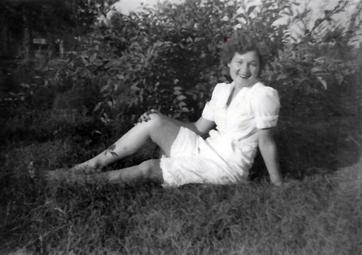 Pauline Dalton photo gallery thumbnail 3 of 72