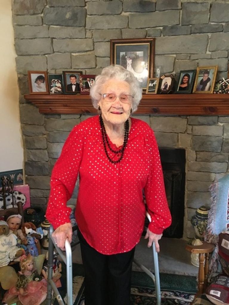 Lillian R Clarke Profile Photo