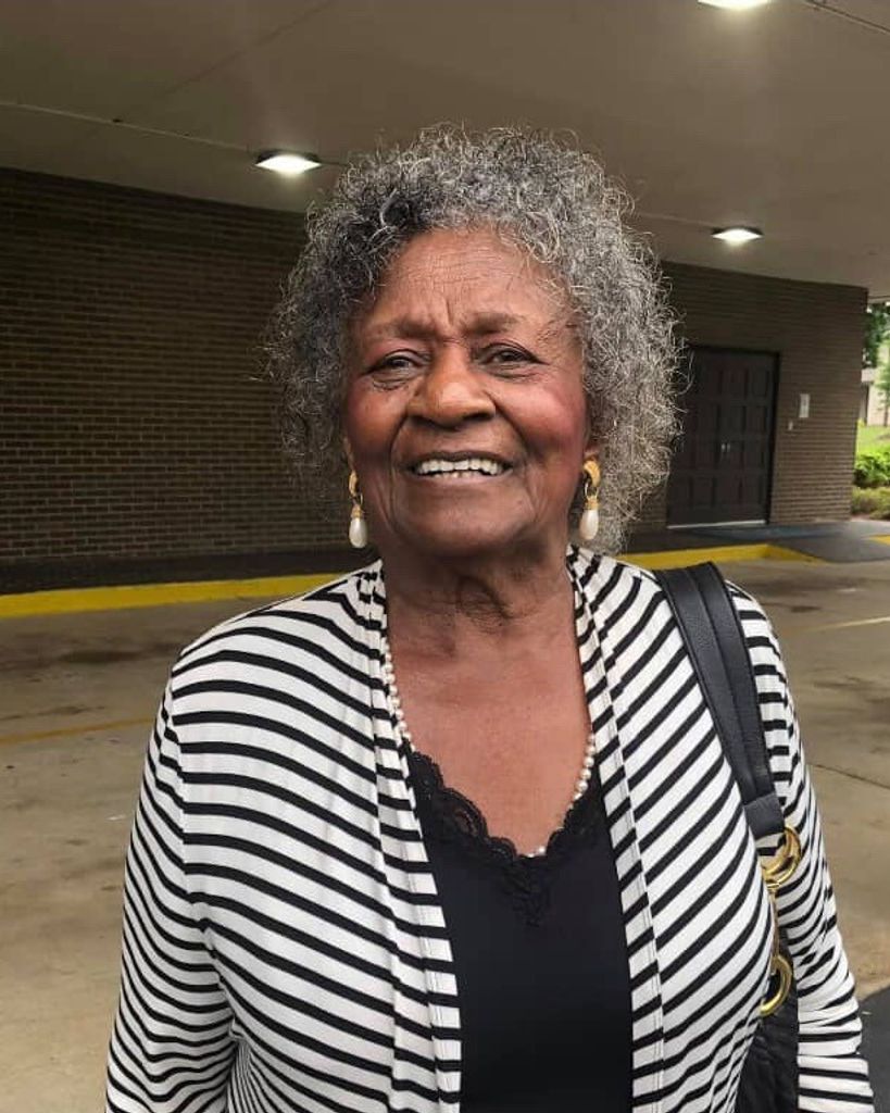 Ms. Helen Williams