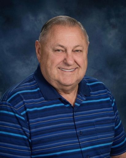 Robert Carl Moak's obituary image