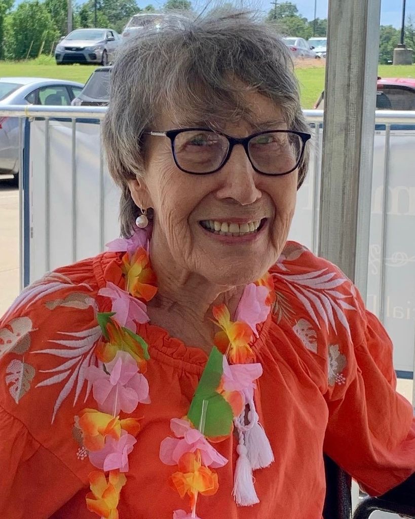 Linda Clarke Profile Photo