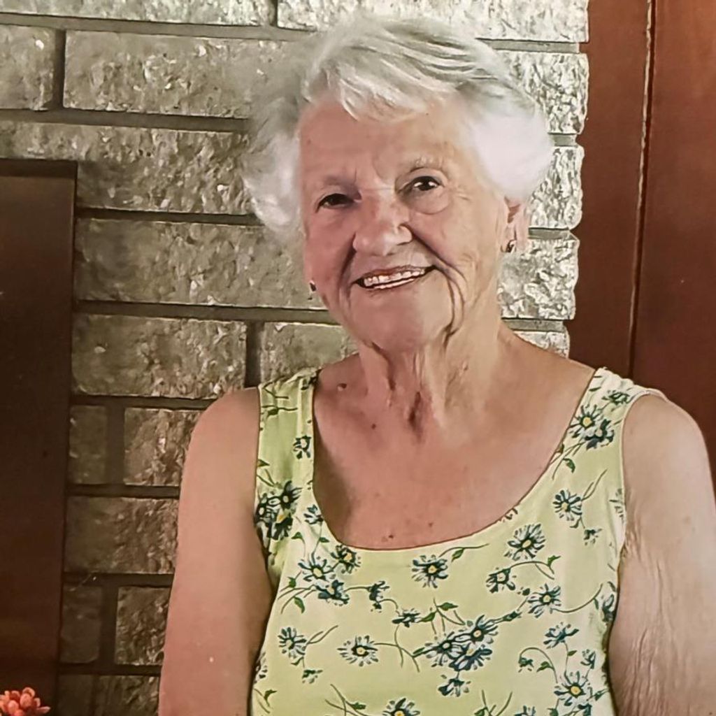 Kathryn Gejuan Rajkowski