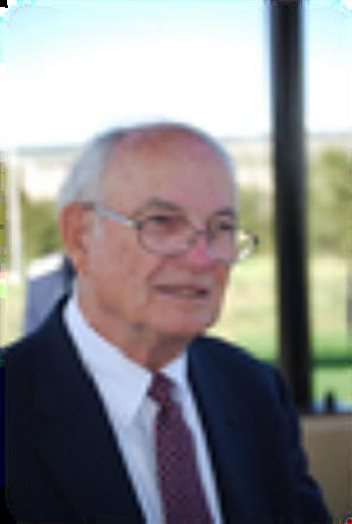 Constantine 'Dino' Hadjis Profile Photo