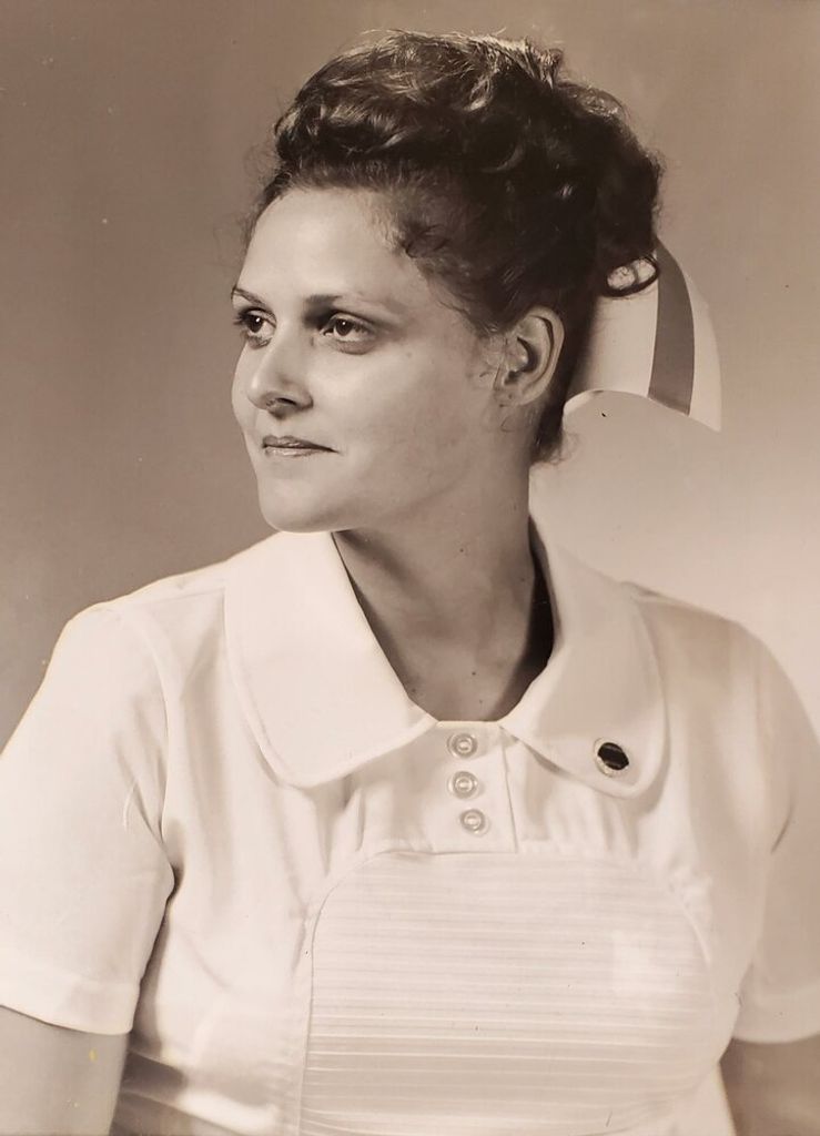 Elizabeth Ellen White Profile Photo