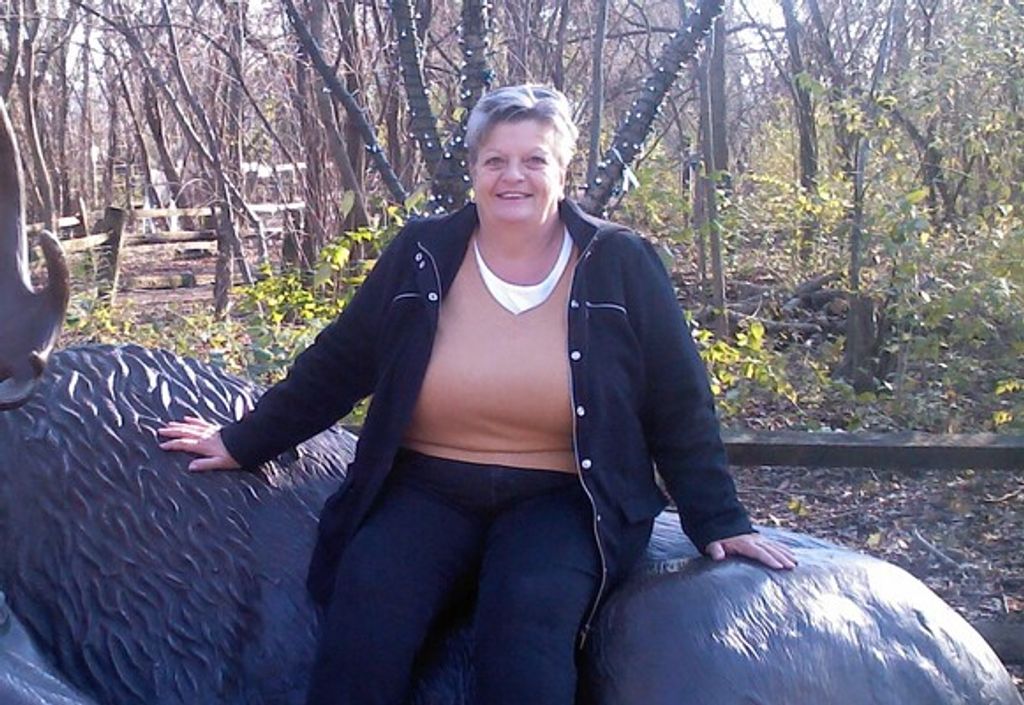 Jan   Hall