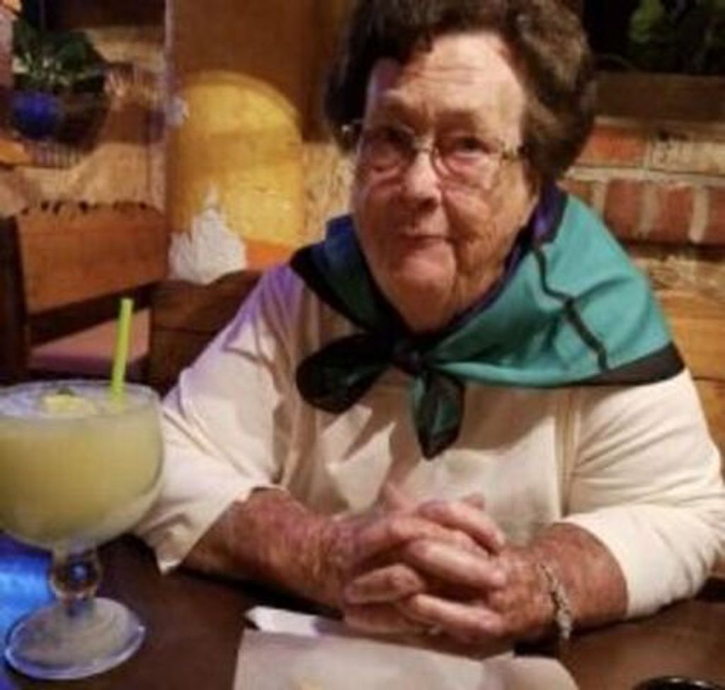 Juanita Holliday Lewis