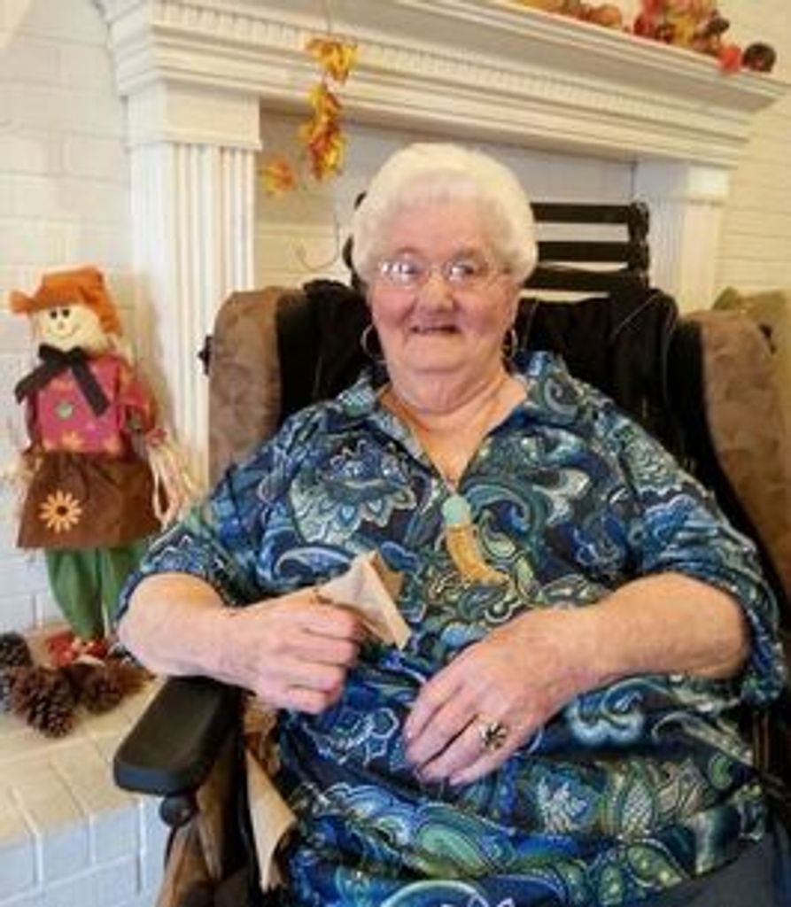 Maxine Staggs Profile Photo
