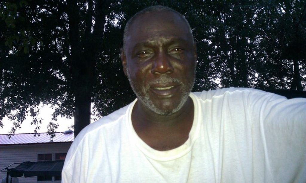 Ezell Self Profile Photo
