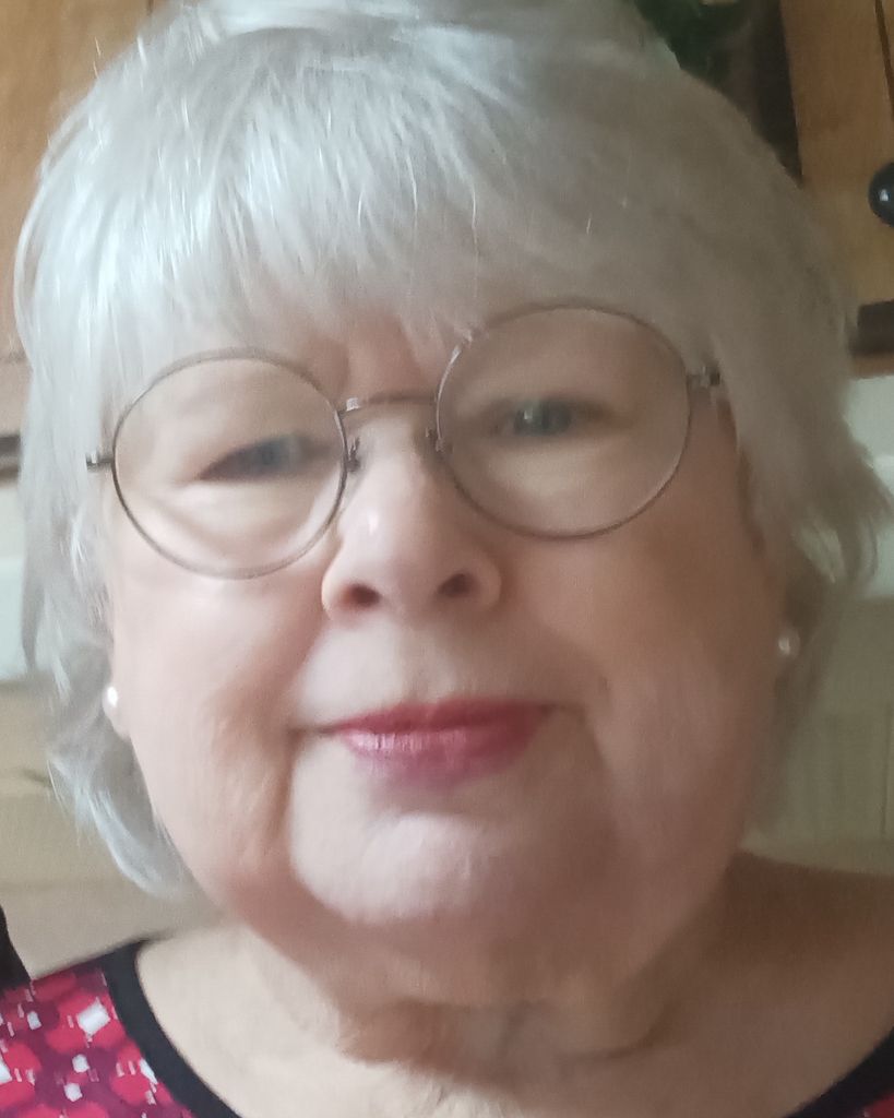 Debra Fackrell Macavinta Profile Photo