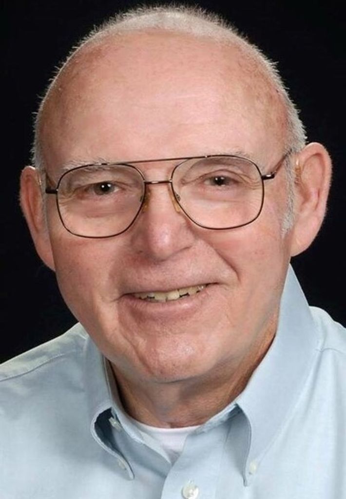 William "Bill" Eugene Watts Profile Photo