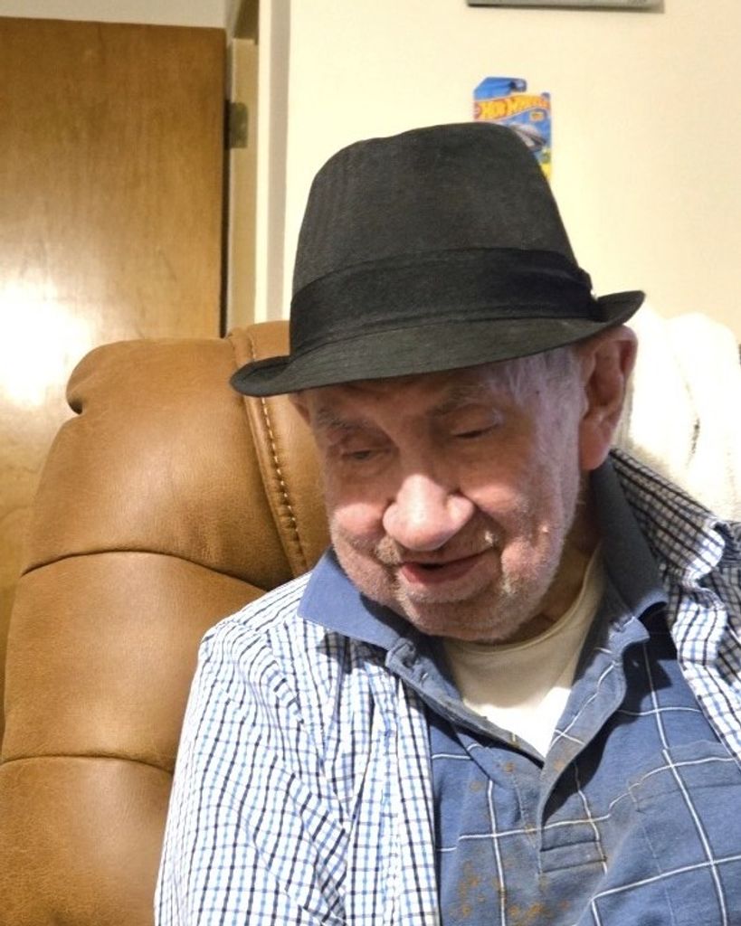 Mack Larkin Spicer Profile Photo