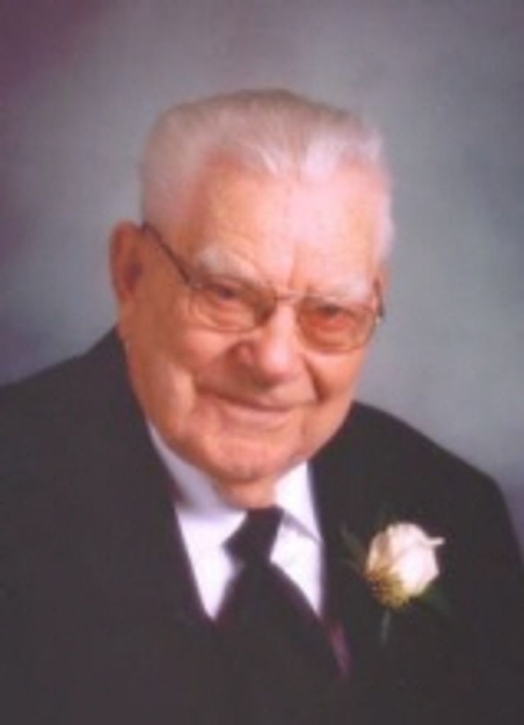 Milton Hoehne