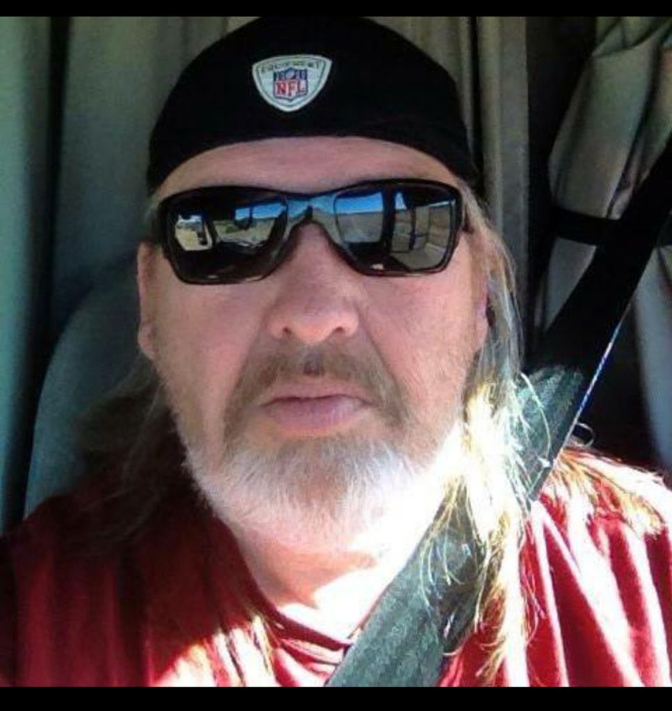 Bradley Graves Profile Photo