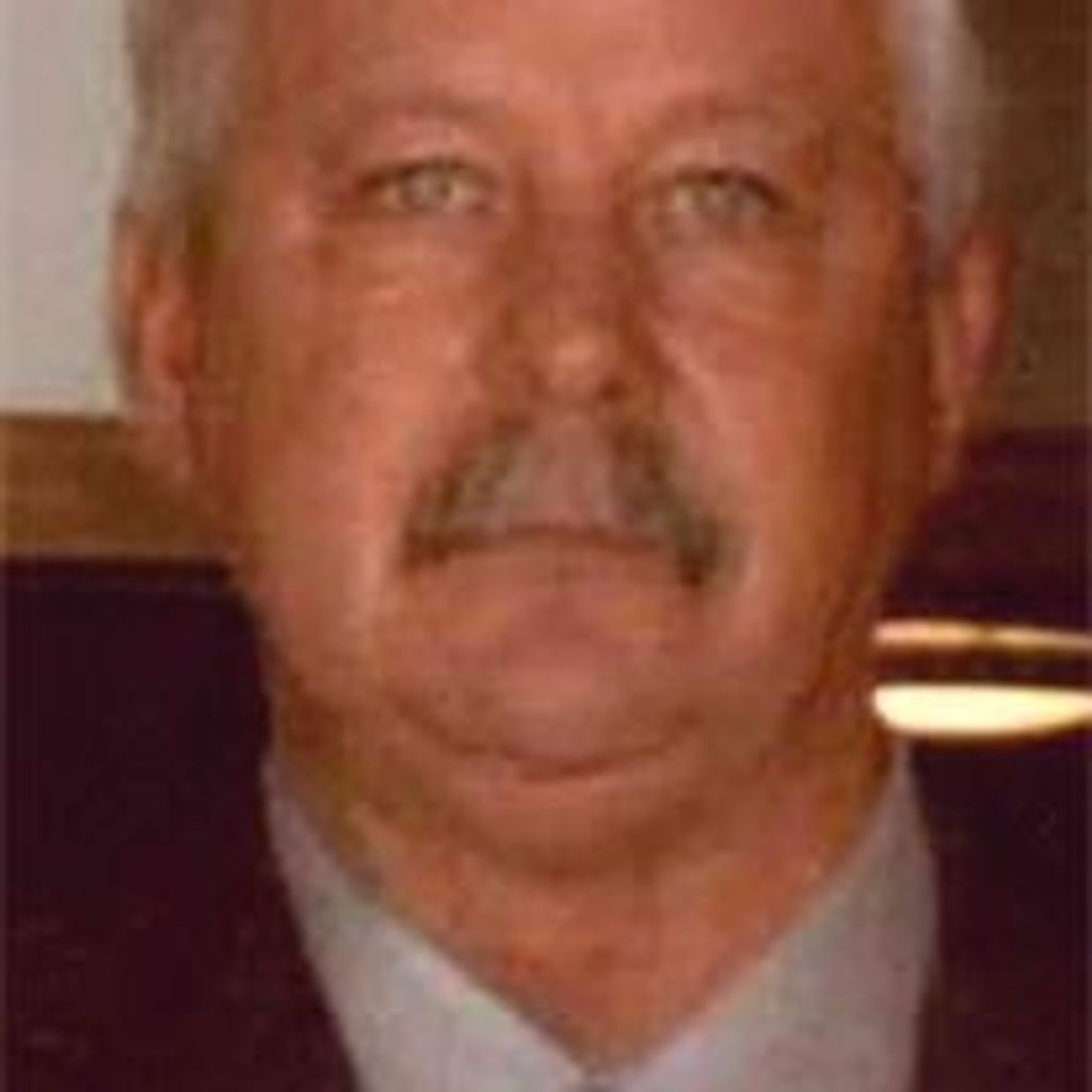 T.Steven Edwards