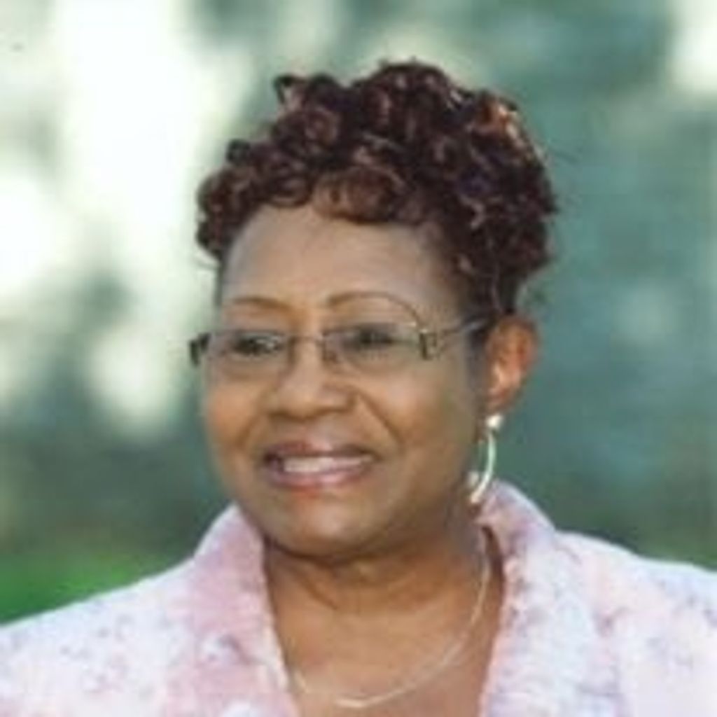 Mrs.  Hattie  L Stephens-Johnson