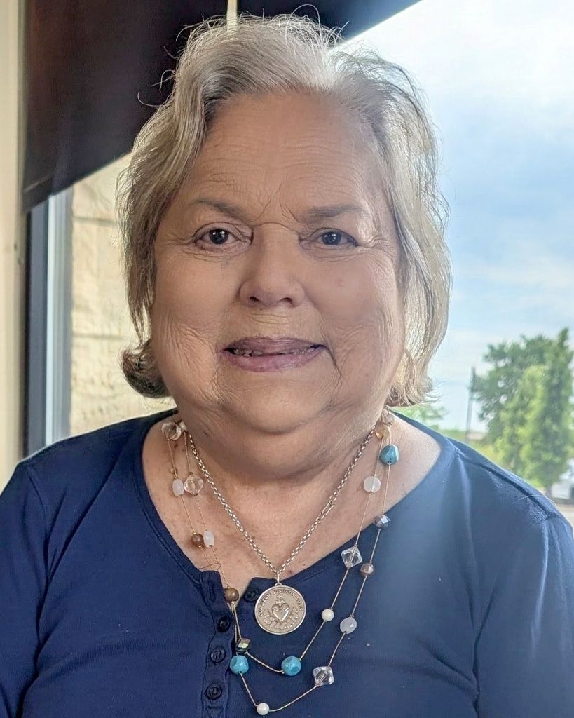 Maria Paz Mayling Chenyek Carr Profile Photo