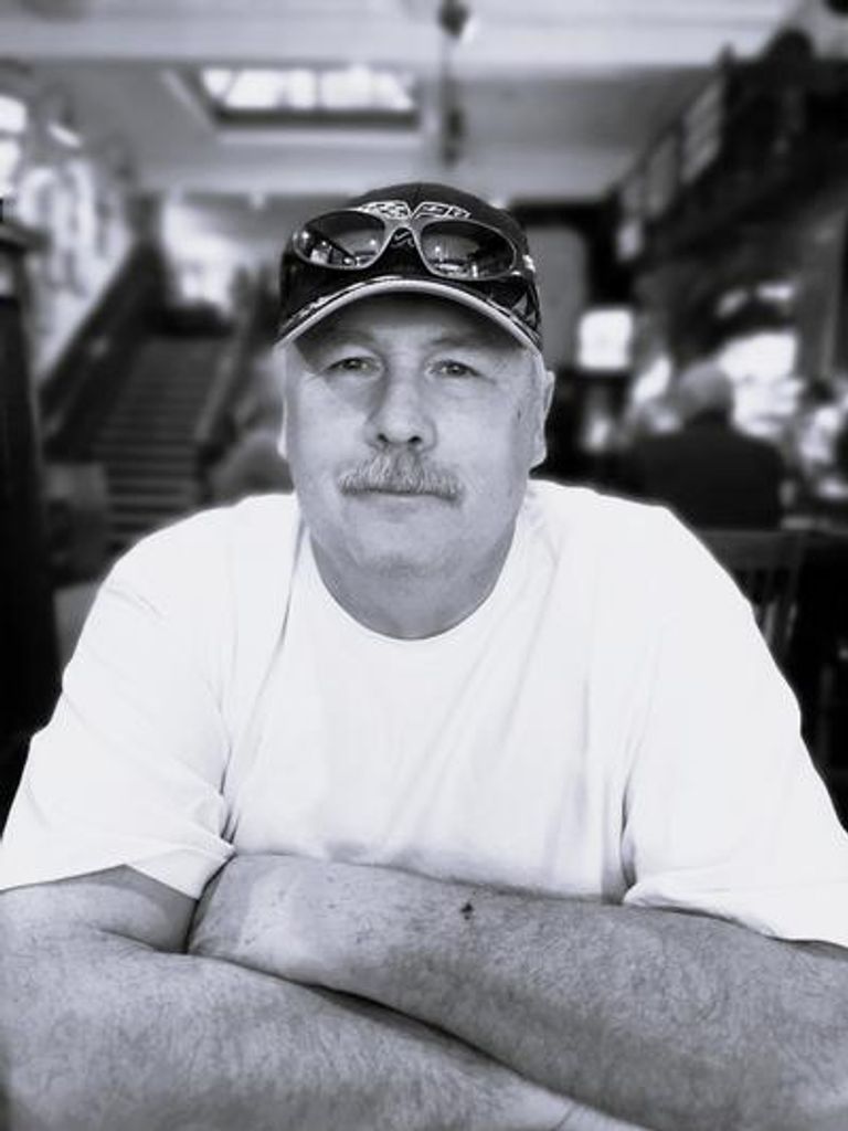 Paul Wayne Crump Profile Photo