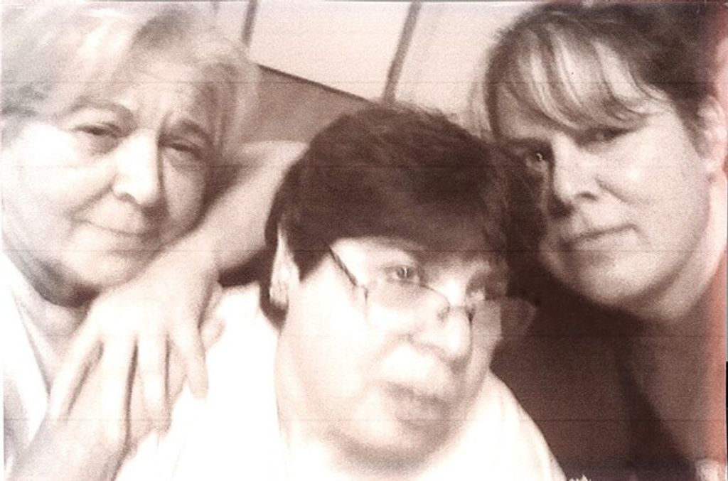 Terri Rebecca Ellzy Profile Photo