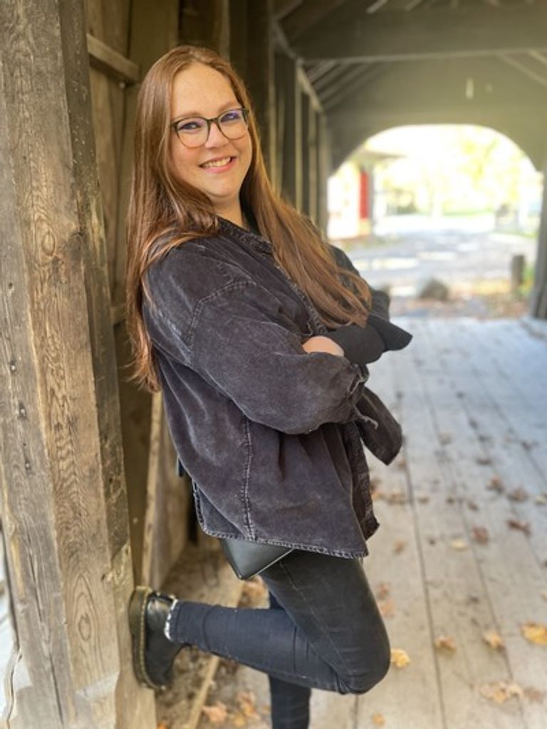 Shannon Rose Legg Profile Photo